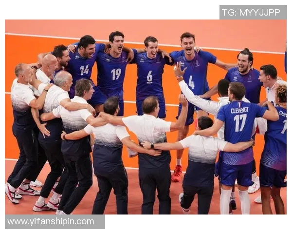 重庆排球队战术解析：聚焦排球竞技中的策略与团队协作