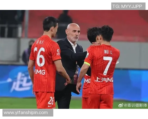 曼联对阵上海海港精彩直播全程回顾与赛后分析